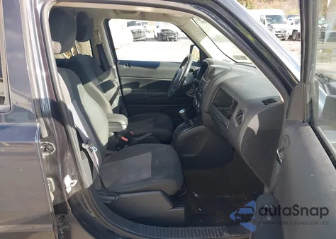 2016 Jeep Patriot Latitude из США, поврежденный, VIN 1C4NJRFB1GD580278